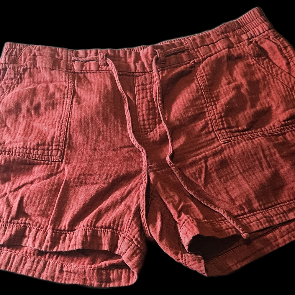Old Navy Women's Red Cargo Shorts